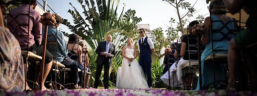 Navutu Dreams Resort & Wellness Retreat