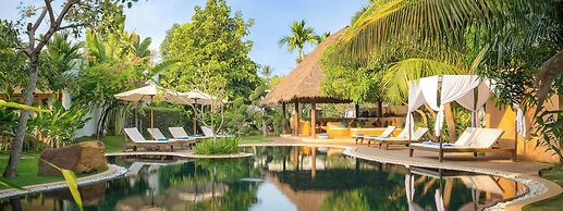 Navutu Dreams Resort & Wellness Retreat