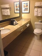 Country Inn & Suites by Radisson, Minot, ND