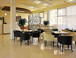 Melrose Apartments 2