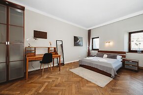 Antique Apartments Old Town