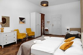 Antique Apartments Old Town