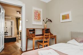 Antique Apartments Old Town