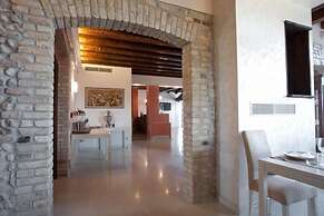 Antico Borgo Torricella