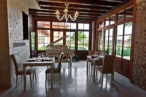 Antico Borgo Torricella
