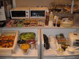 Hamilton Hotel Black