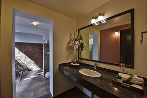 The Fern Samali Resort