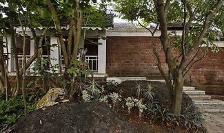 The Fern Samali Resort