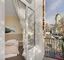 Hotel 52