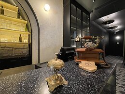Hotel 52