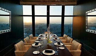 Fairmont Baku - Flame Towers