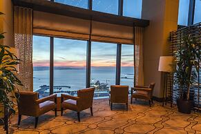 Fairmont Baku - Flame Towers