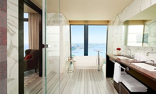 Fairmont Baku - Flame Towers