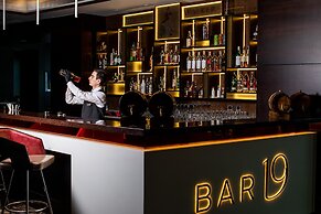 Fairmont Baku - Flame Towers