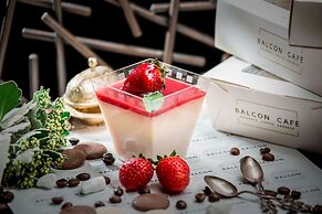 Fairmont Baku - Flame Towers