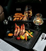 Fairmont Baku - Flame Towers