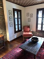 Palio Eleotrivio Guesthouse