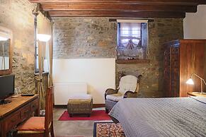 Palio Eleotrivio Guesthouse
