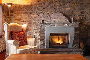 Palio Eleotrivio Guesthouse