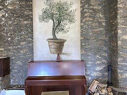 Palio Eleotrivio Guesthouse