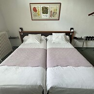 BRIT HOTEL CONFORT BAGNOLES NORMANDIE