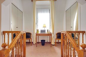 BRIT HOTEL CONFORT BAGNOLES NORMANDIE