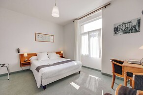 BRIT HOTEL CONFORT BAGNOLES NORMANDIE