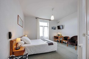 BRIT HOTEL CONFORT BAGNOLES NORMANDIE
