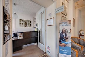 BRIT HOTEL CONFORT BAGNOLES NORMANDIE