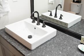 The Inn at Crestwood