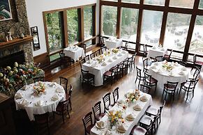 The Inn at Crestwood