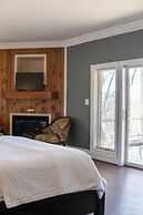The Inn at Crestwood