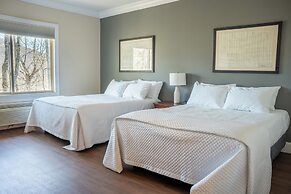 The Inn at Crestwood