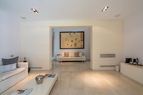 Casa dell'Arte Hotel of Arts & Leisure