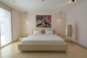 Casa dell'Arte Hotel of Arts & Leisure