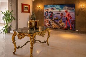 Casa dell'Arte Hotel of Arts & Leisure