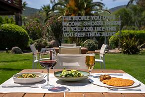 Casa dell'Arte Hotel of Arts & Leisure