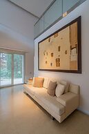 Casa dell'Arte Hotel of Arts & Leisure