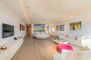 Casa dell'Arte Hotel of Arts & Leisure