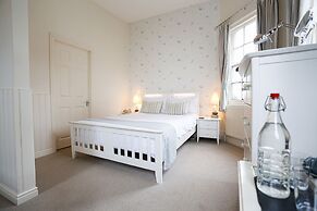 The Boat House - Isle of Wight