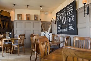 The Boat House - Isle of Wight