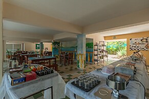 TreeHouse Blue Hotel & Serviced Apartments