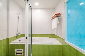 Baumancasa Beach Resort