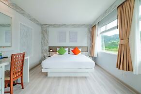 Baumancasa Beach Resort