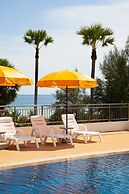 Baumancasa Beach Resort