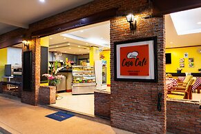 Baumancasa Beach Resort