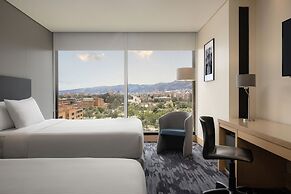 Fairfield by Marriott Bogota Embajada