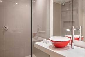 Fairfield by Marriott Bogota Embajada