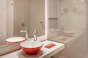 Fairfield by Marriott Bogota Embajada