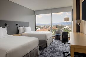 Fairfield by Marriott Bogota Embajada